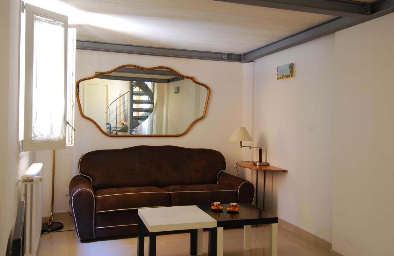 شقة Getthekey Boldrini Lofts بولونيا الغرفة الصورة