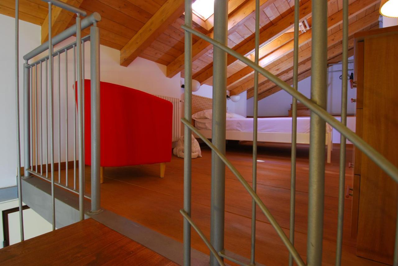 شقة Getthekey Boldrini Lofts بولونيا الغرفة الصورة
